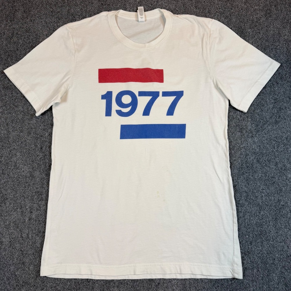 Bella Canvas 1977 Graphic T-Shirt Mens Medium White Short Sleeve Cotton Tee